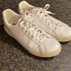 Veja Espalar Sneaker Size 9